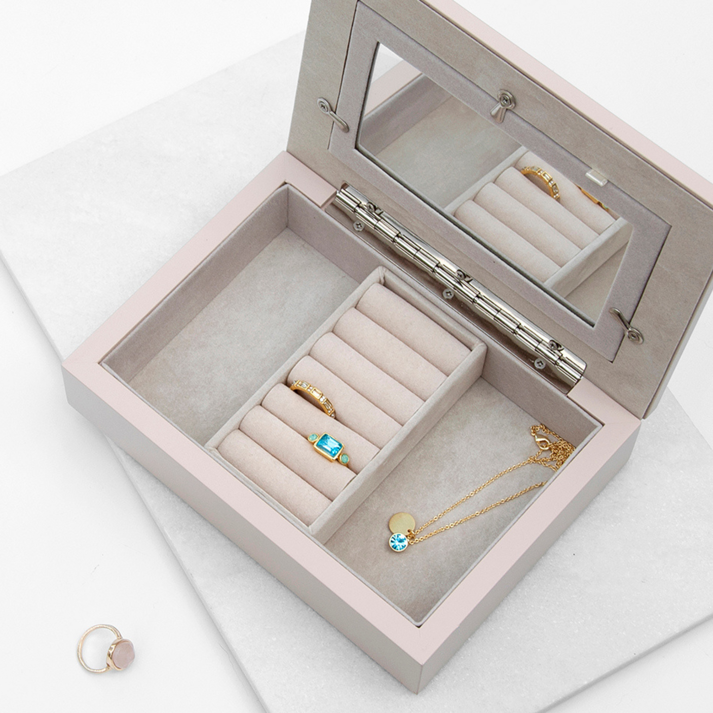 Custom jewellery box