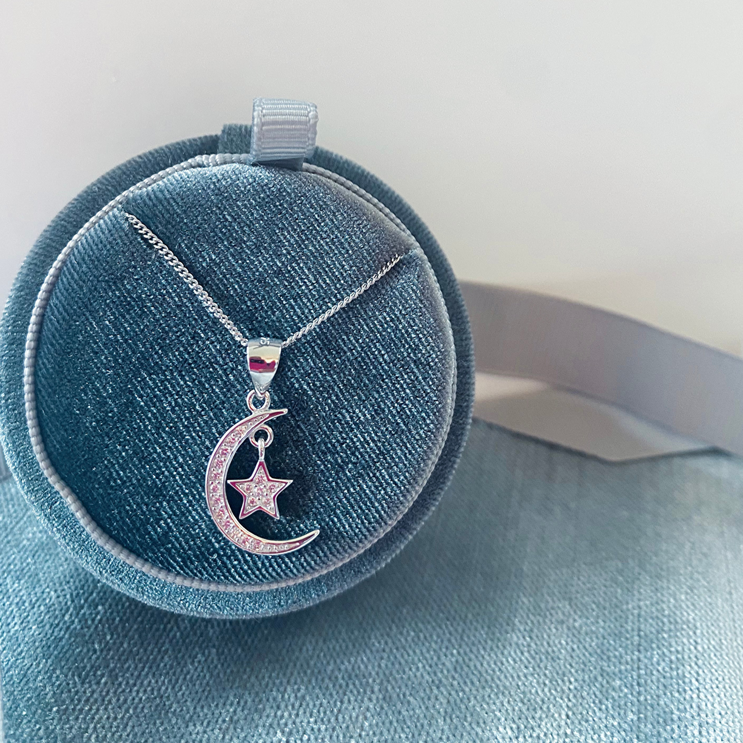 star and moon necklace